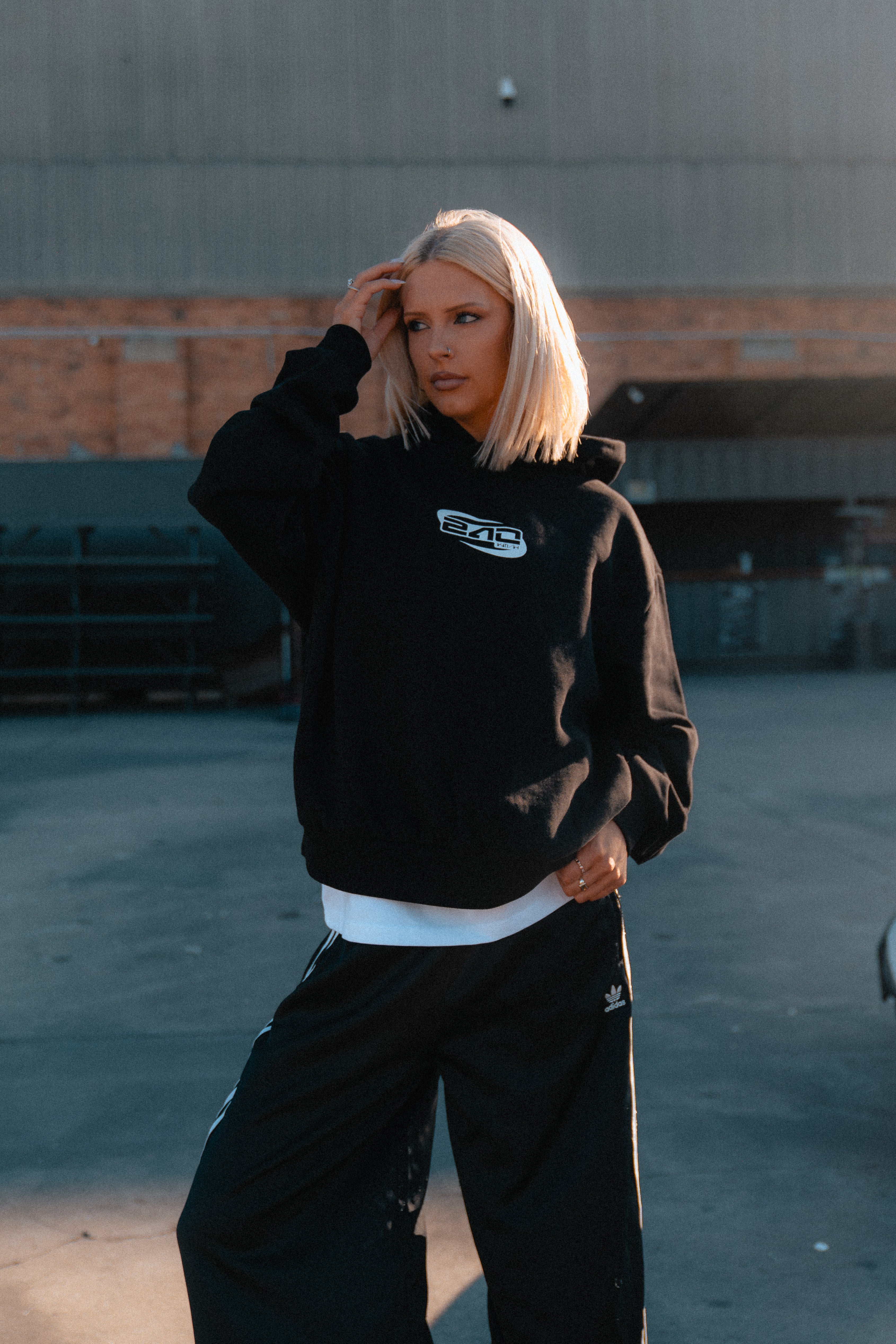 240 Staple Hood Black